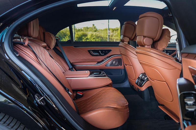 Mercedes-Benz Třídy S (2025) S 450d  - fotka 20 z 51