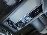 Volvo XC60 B4    R Design    ČR - náhled 25