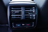 Volkswagen Passat 2.0TDi Highline 110kW DSG LED - náhled 21