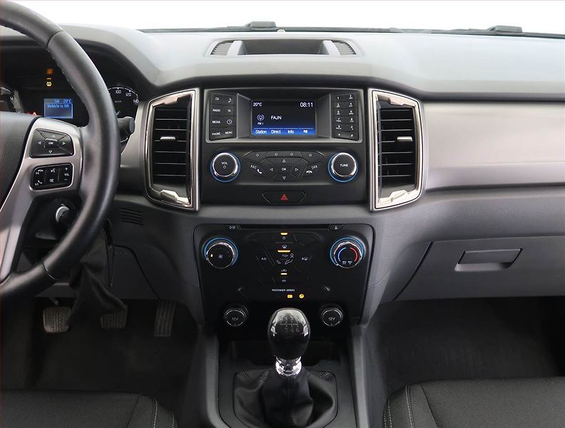 Ford Ranger (2019) XLT 2.2 TDCi, klima - fotka 12 z 21