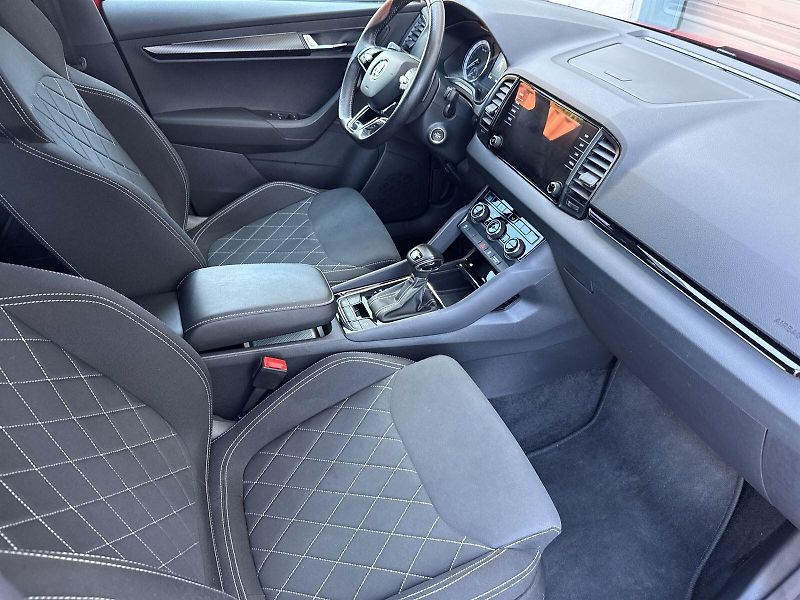 Škoda Karoq (2022) 2.0 TDI 4x4 DSG Sportline - fotka 9 z 33