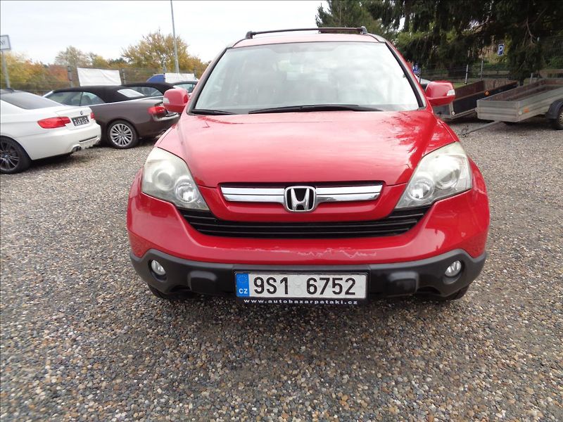 Honda CR-V 2,0 - fotka 2 z 17