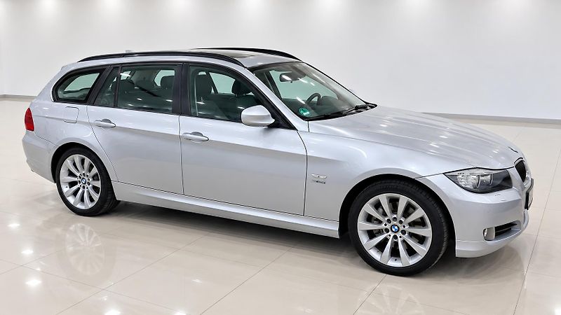 BMW Řada 3 (2012) - fotka 3 z 17