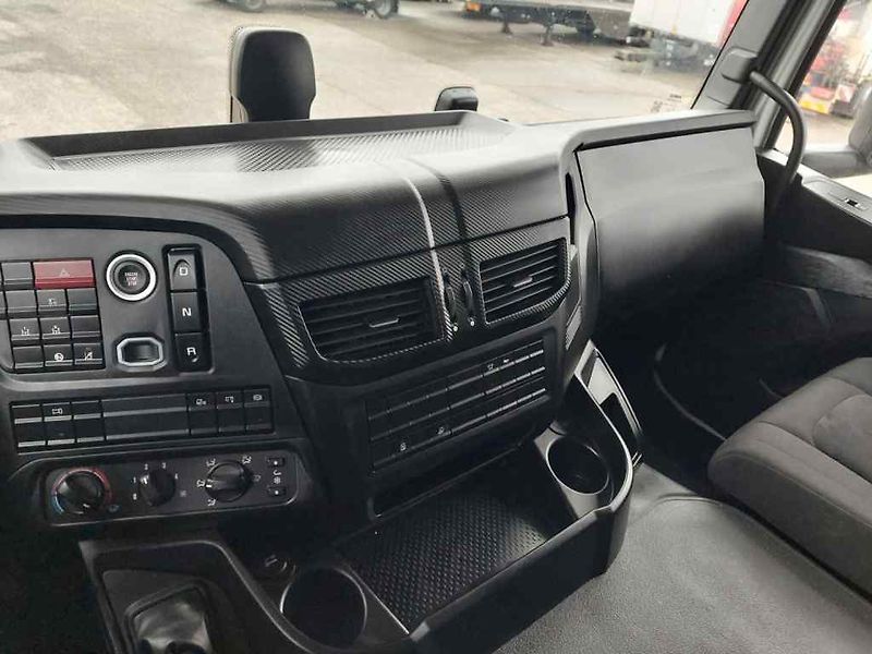 Iveco X-WAY AT280X48Y/PS HR ON+ - fotka 42 z 62