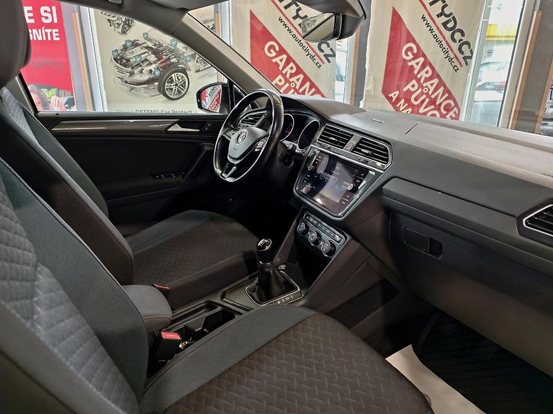Volkswagen Tiguan 2.0 TDi KAMERA, IQ.DRIVE, DPH - fotka 8 z 26