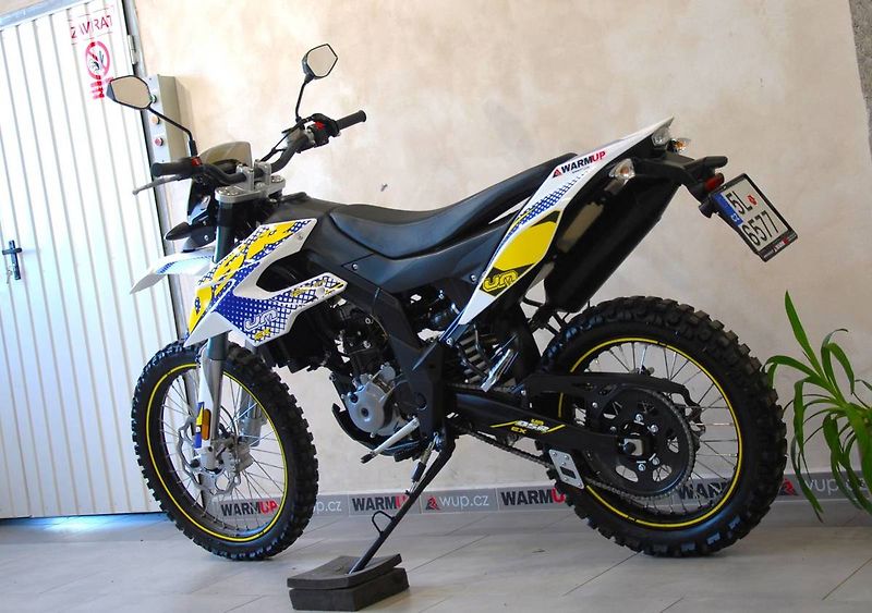 Ostatní (2022) UM DSR EX 125 - po 1.maj, stav - fotka 13 z 20