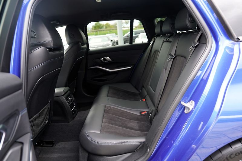 BMW Řada 3 320d xDrive Mpaket/Lasery/kůže - fotka 34 z 49