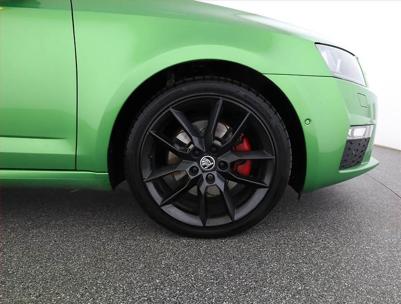 Škoda Octavia (2016) RS 2.0 TDI 4x4 DSG, 4X4 - fotka 21 z 21