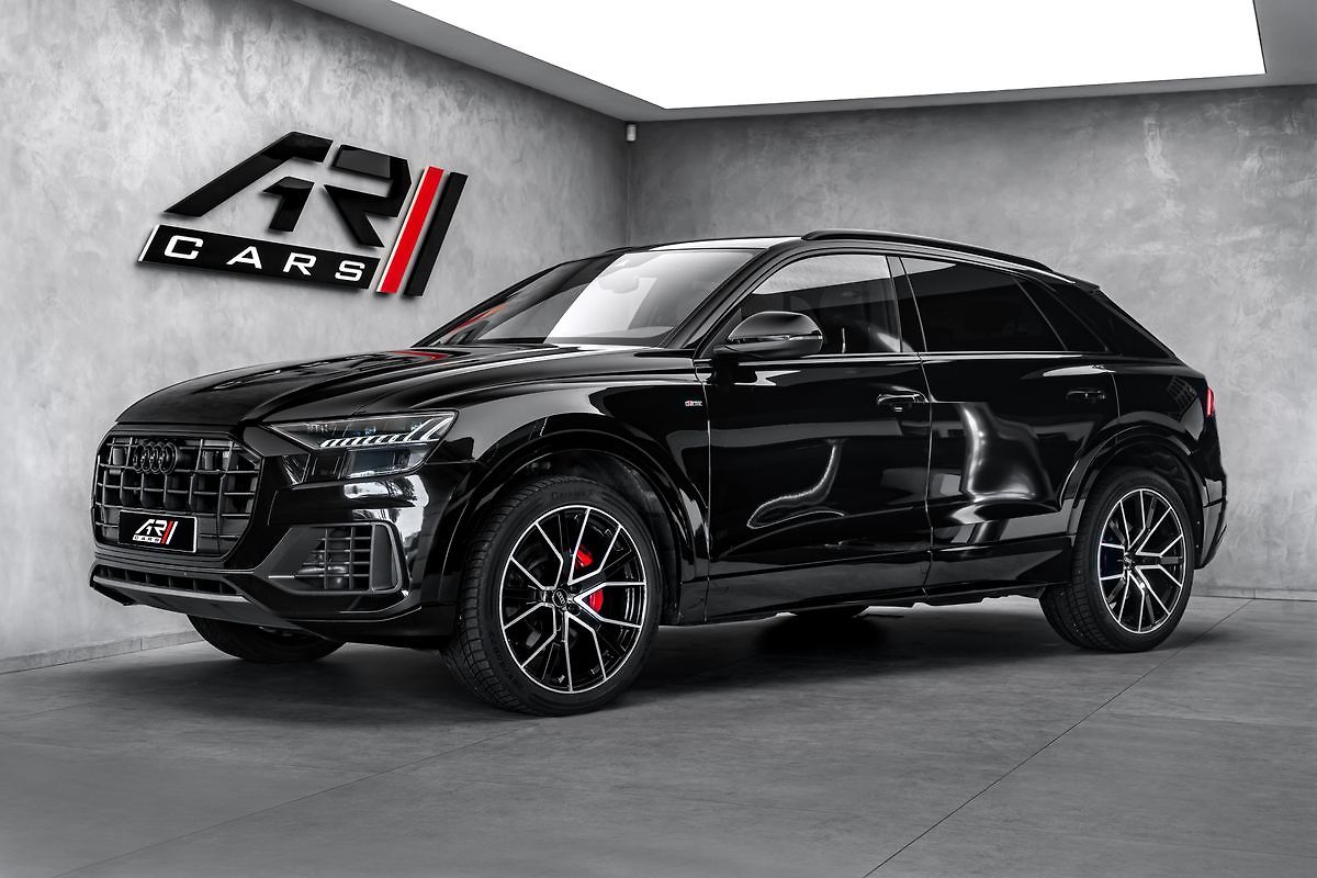 Audi Q8 50TDI Q S-line Matrix Nezávisl