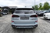 BMW X5 M60i xDrive/AT9/21/530 PS - náhled 4