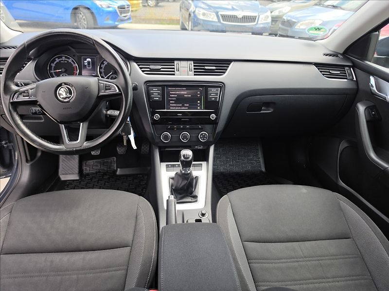 Škoda Octavia III 1,0 TSi 85KW Ambition - fotka 25 z 44