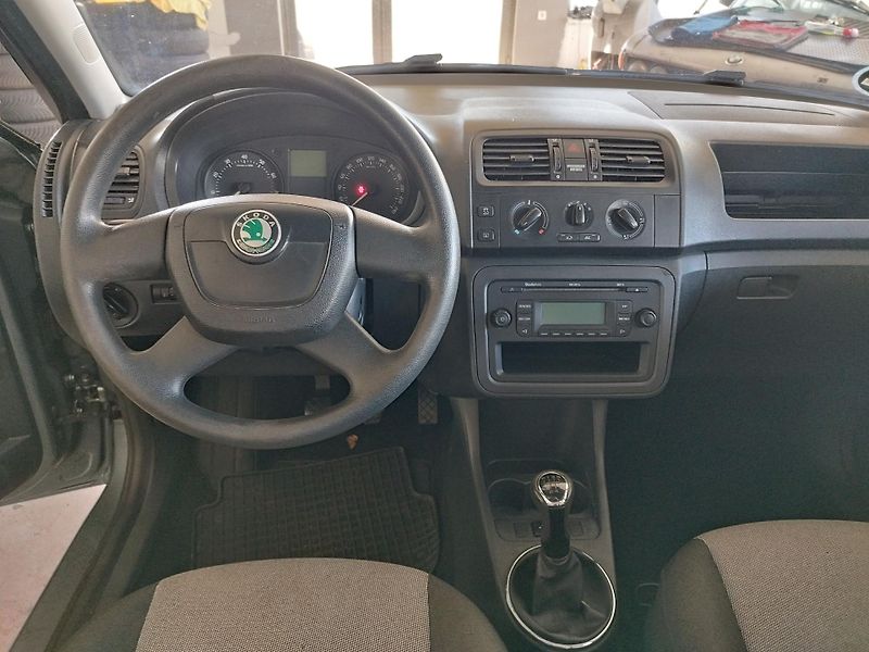 Škoda Roomster (2012) 1,2TSi 63KW klima serviska - fotka 19 z 26