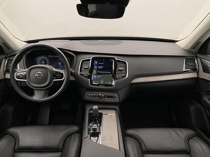Volvo XC90 B5 AWD INSCRIPTION AUT CZ 7m - fotka 2 z 55