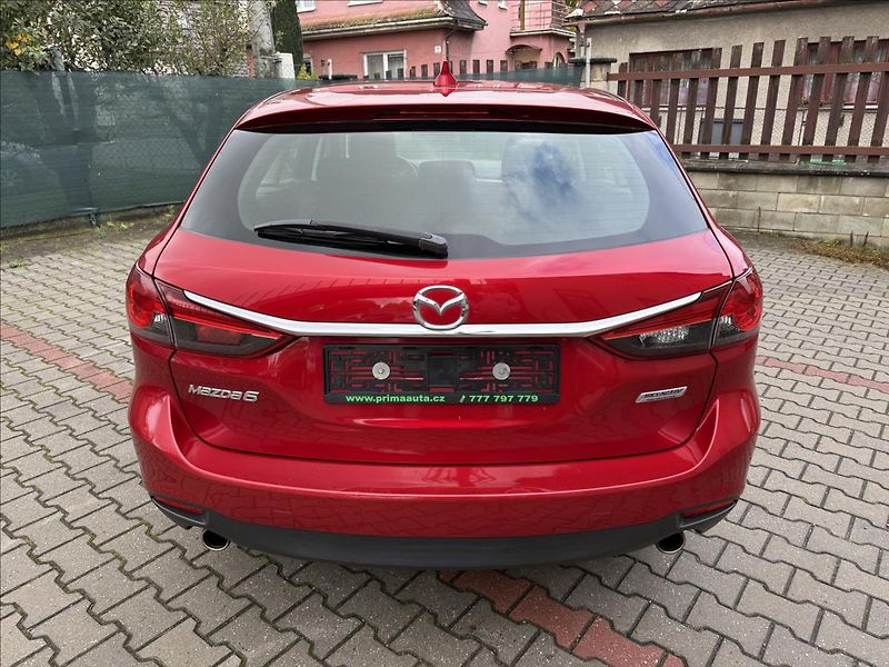 Mazda 6 2,0 - fotka 6 z 22