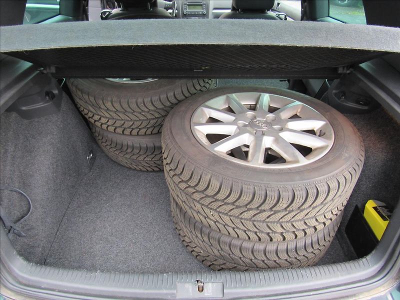 Volkswagen Golf 2,0 i GT 147KW Remus - fotka 21 z 28