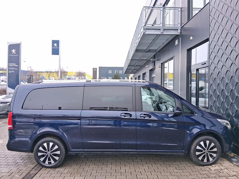 Mercedes-Benz Třídy V 250D 4MATIC XL 140 kW - fotka 10 z 31