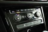 Volkswagen Touran (2016) 2.0 TDI, Automat, Serv.kniha - náhled 9