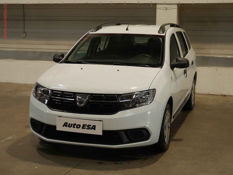 Dacia Logan (2017) 1.2i, 1.maj,ČR - fotka 3 z 14