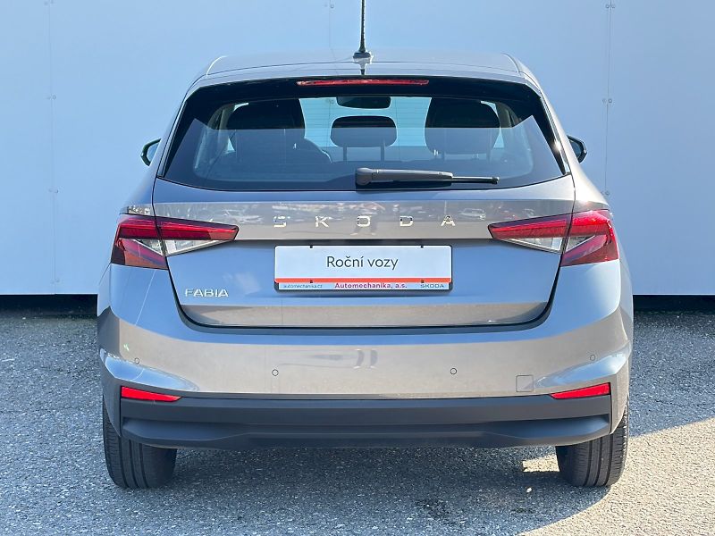 Škoda Fabia (2025) 1.0 MPI / 59kW / SELECTION - fotka 11 z 33
