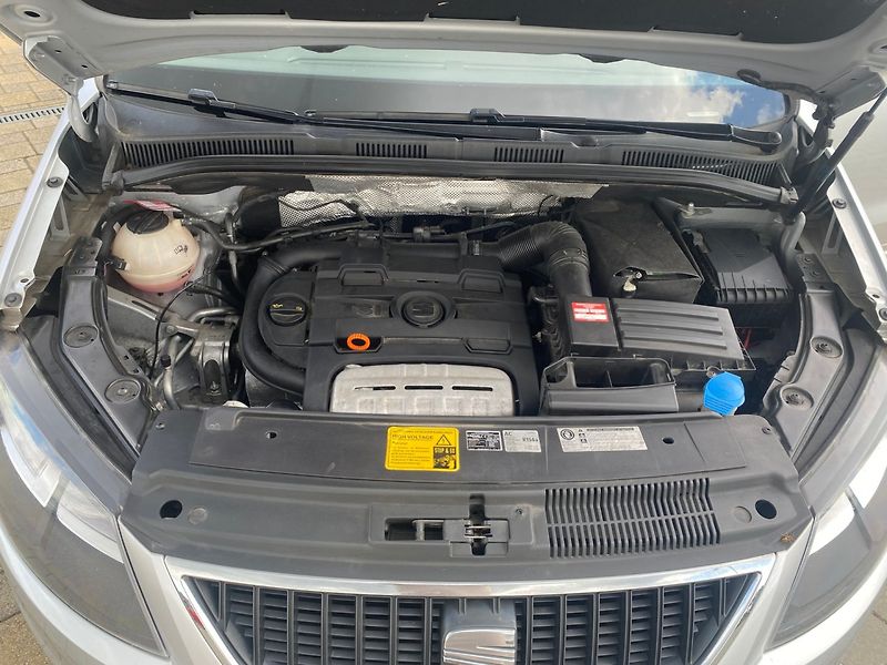 Seat Alhambra (2012) 1.4 TSi 110kW - fotka 19 z 27