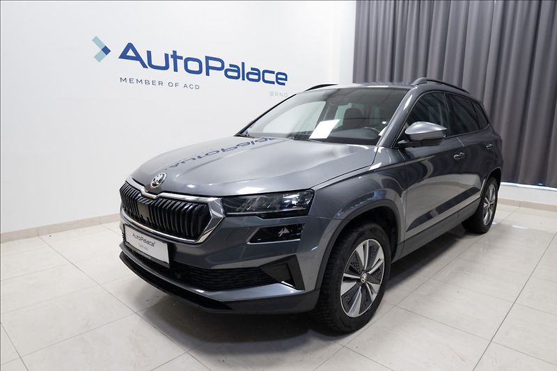 Škoda Karoq 2,0 TDI DSG 4x4 NAVI KAMERA ČR - fotografie inzerátu