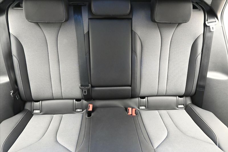 Škoda Enyaq iV 80 150kW 82kWh Záruka až 3 - fotka 28 z 31