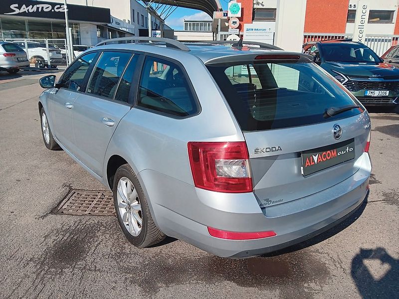 Škoda Octavia 1.6 TDI 81kW - fotka 7 z 27