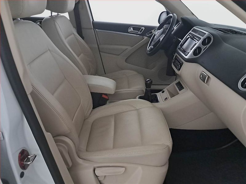 Volkswagen Tiguan (2014) 1.4 TSI, Serv.kniha, Kůže - fotka 9 z 16