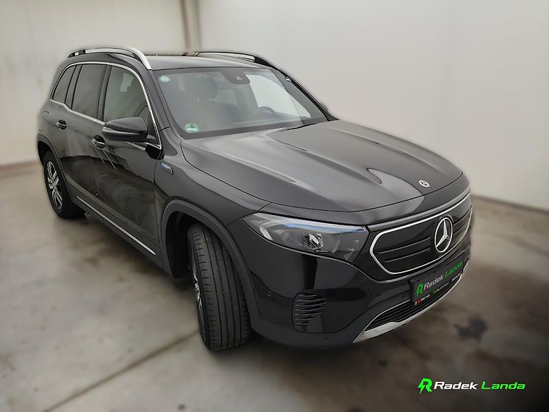Mercedes-Benz EQB (2022) 4MATIC Luxury Line - fotka 1 z 12
