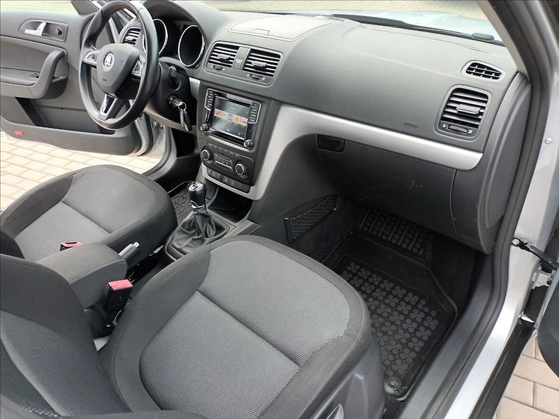 Škoda Yeti 2,0 TDI,81KW,4X4,DIGIKLIMA, - fotka 22 z 33