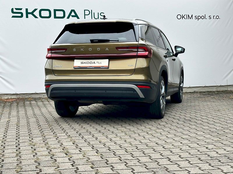 Škoda Kodiaq (2024) 2.0 TDI 142 kW Exclusive Selec - fotka 2 z 30