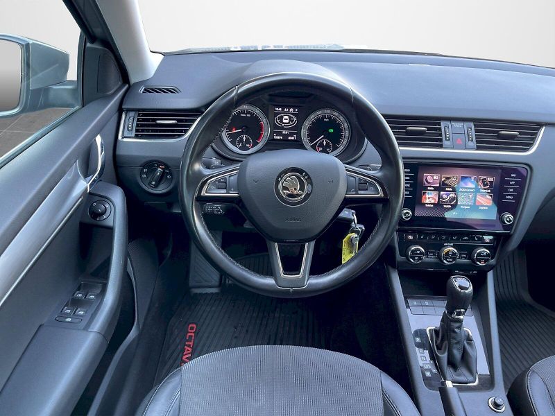 Škoda Octavia (2017) 1.4 TSI 110kW DSG Style Plus c - fotka 6 z 32