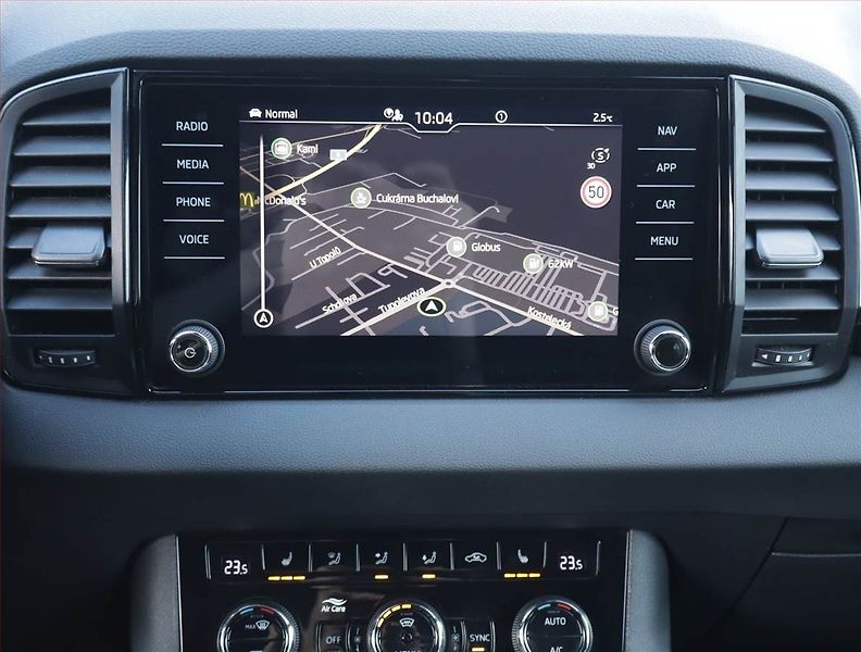 Škoda Karoq (2024) Sportline 2.0 TDI - fotka 21 z 25