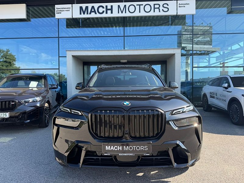 BMW X7 xDrive40d TOP stav - fotka 3 z 40