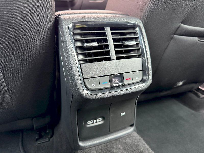 Škoda Octavia (2023) Combi 2.0 TDI 110kW DSG Tour - fotka 25 z 35