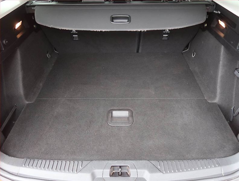 Ford Focus (2020) Edition 1.5 EcoBoost, Automat - fotka 14 z 18