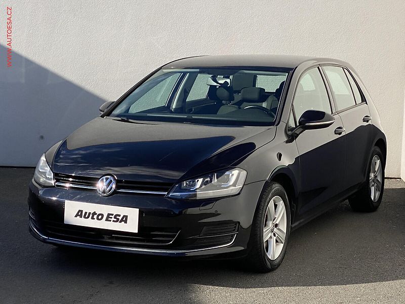 Volkswagen Golf (2013) 1.2 TSi VII, Comfortline - fotka 3 z 17