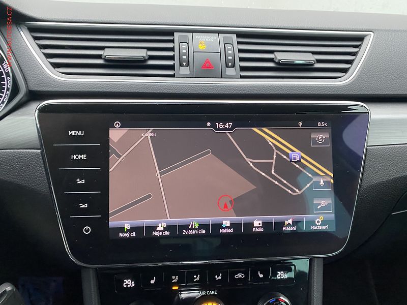 Škoda Superb (2017) 2.0TDi, Style, DSG, TZ, +ALU - fotka 17 z 18