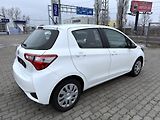 Toyota Yaris 1.5i 82 kW navi. serviska - náhled 4