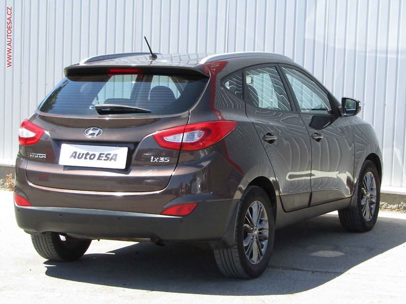 Hyundai ix35 (2014) 1.6 GDi, ČR, Klima - fotka 4 z 15