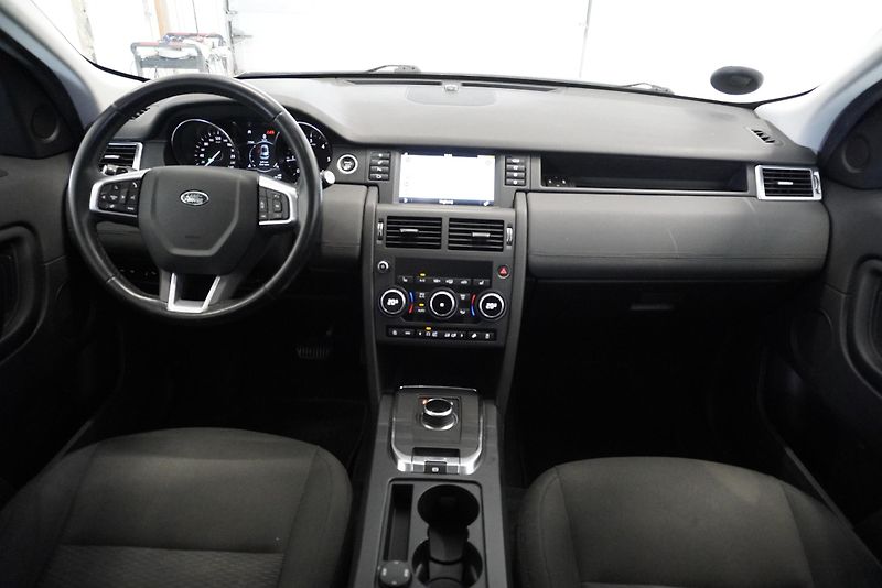 Land Rover Discovery Sport 2.0D 110kW,TAŽNÉ,140 000KM! - fotka 14 z 26