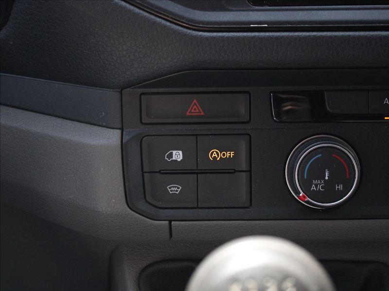 Volkswagen Crafter 2,0 TDi 103kW XDR 1.maj.188tkm - fotka 11 z 20