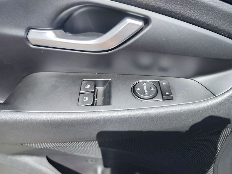 Hyundai i30 1.5 T-GDI/103kW Comfort 16 - fotka 29 z 31