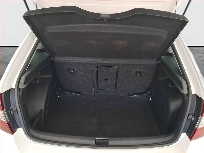 Škoda Rapid (2018) Spaceback 1.0 TSI, Serv.kniha - fotka 13 z 17