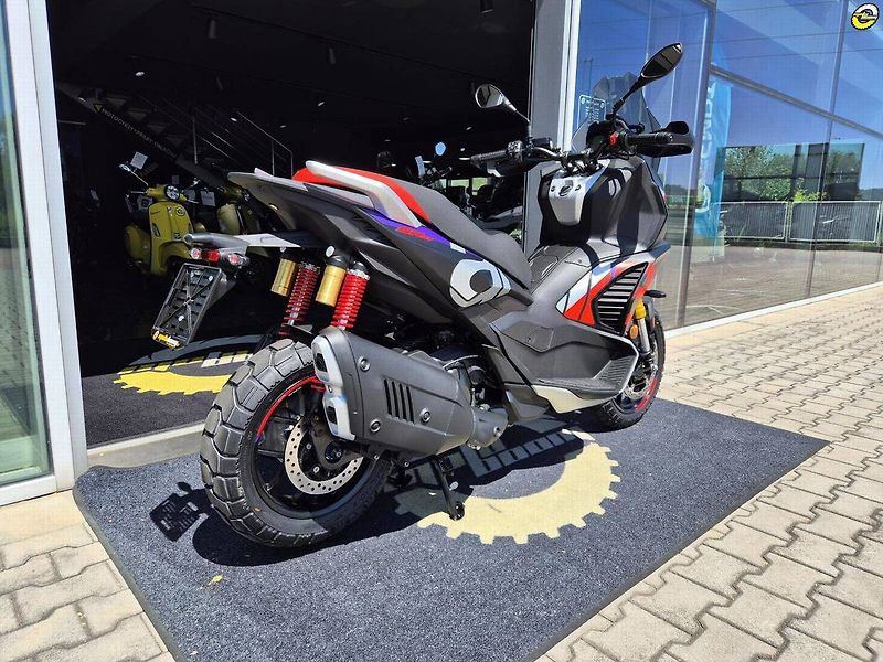 Aprilia (2026) SR GT 400 RALLY REPLICA - SKLA - fotka 5 z 46