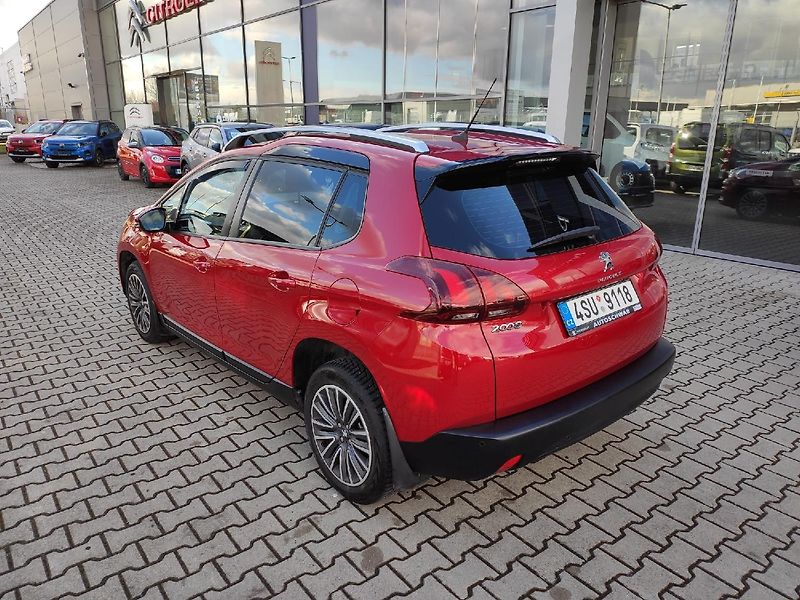 Peugeot 2008 (2019) ACTIVE 1.2 110k MAN6 1.majitel - fotka 3 z 26