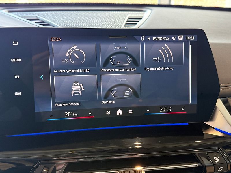 BMW X1 20d sDrive,X-Line,Harman,Tažné - fotka 25 z 33