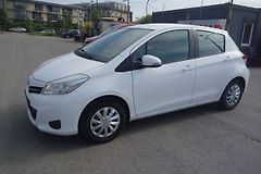 Toyota Yaris 1,0i ČR 2.MAJ. ! 2 x kola !! - fotografie inzerátu