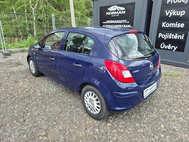 Opel Corsa 1.2 63kW 2.majitel ČR - fotka 5 z 21