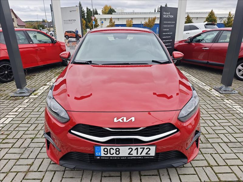 Kia Ceed 1,0 T-GDI  SPIN - fotka 9 z 23